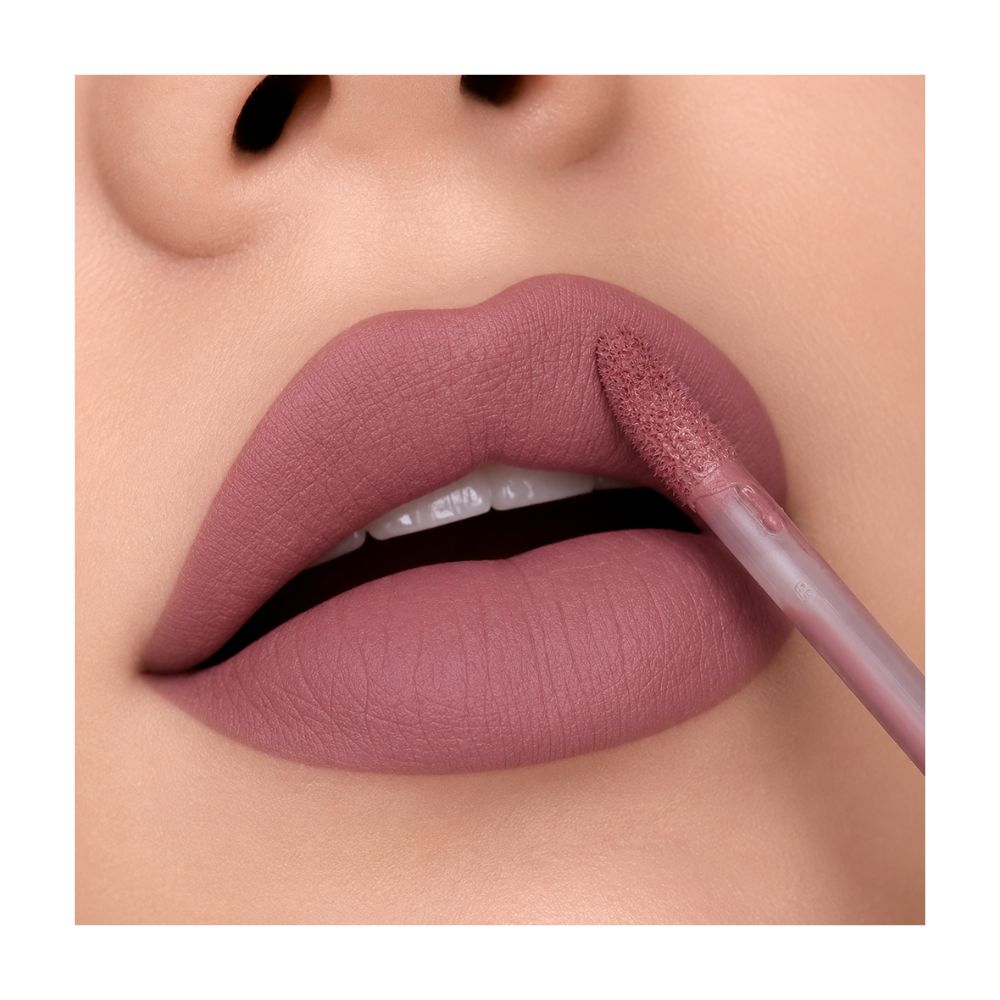BT Lips Amanda Bruna Tavares