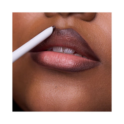 Contorno Labial Boca Rosa Retrátil e à Prova d’Água Marrom